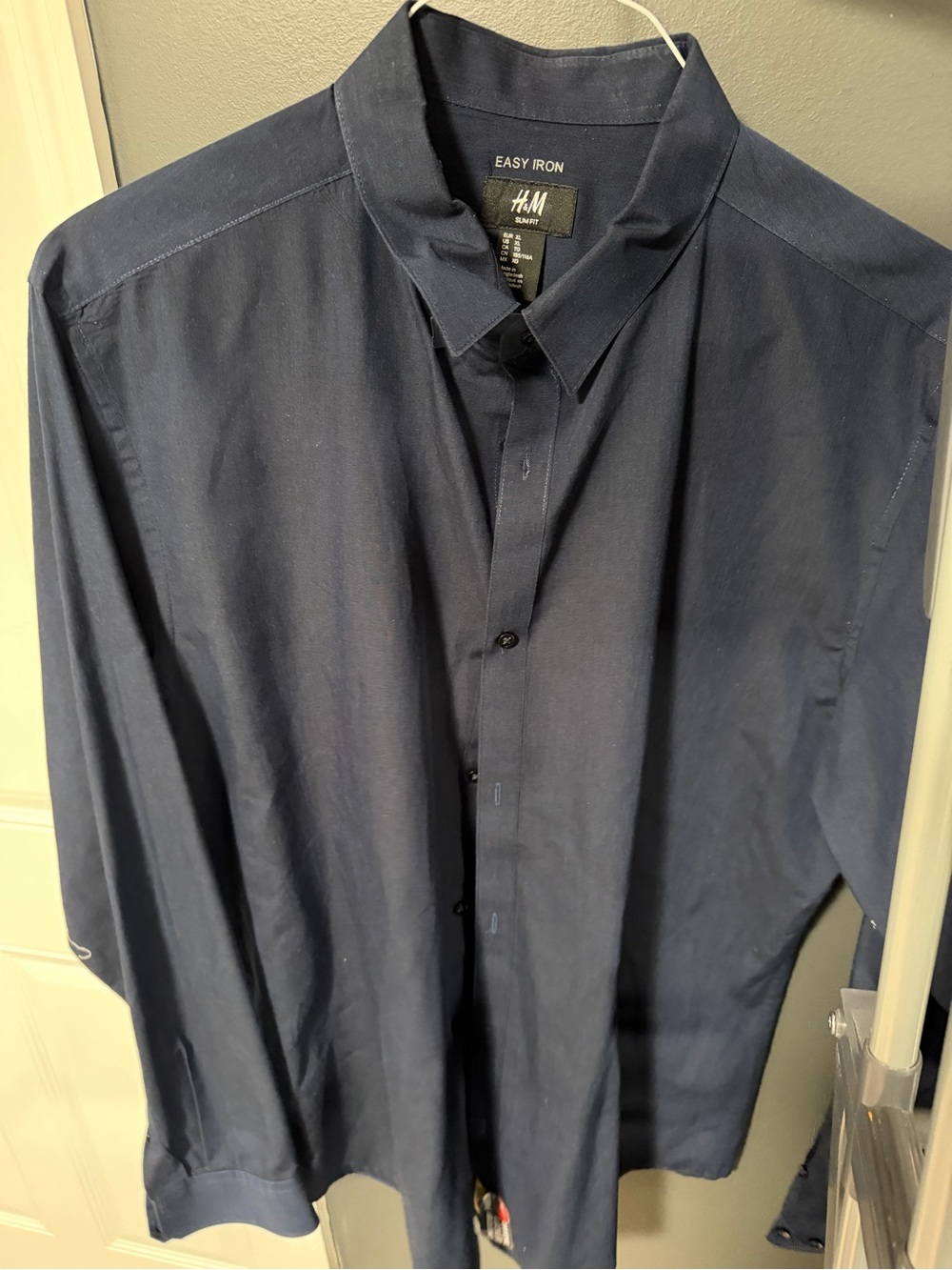 H&M Easy Iron Men's Button-Down Shirt